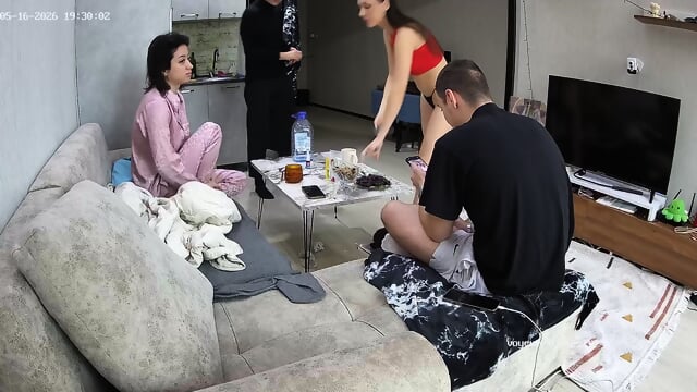 special candid sleeping bare feet closeup scenes Living room camera at Andreza reallifecam apartment at Voyeur House TV 16.05.2026 from 16 h 00 min to 20 h 18 min