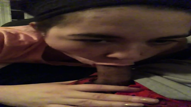 19 Yo Jules Sucking Dick!