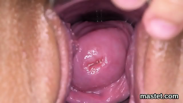 Hot czech chick gapes her spread vagina to the unusual