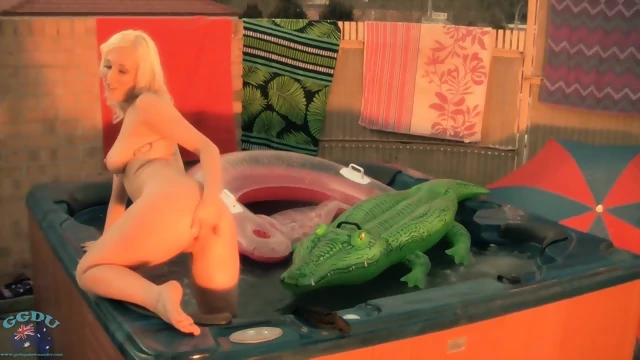 Holidays Of Alluring Blonde