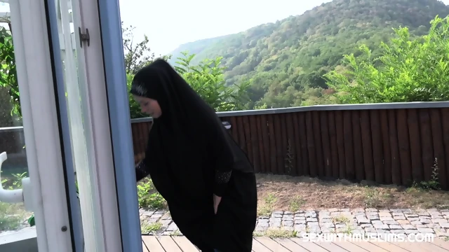 CZECH MAID LICKY LEX SATISFIES HER BOSS