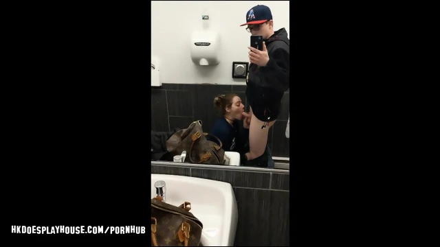 Warning: HUGE LOAD of cum sprays her face & bathroom floor