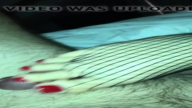 E:/videos/black fishnet footjob Her acc