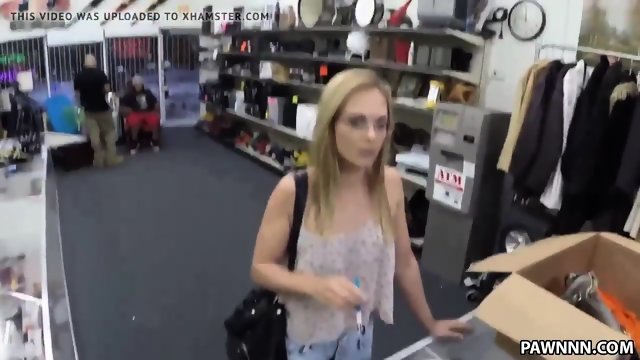 I made available her money for this vagina - Sex 2nd hand