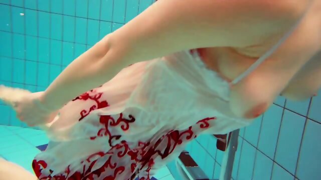Hot underwater teen Marketa