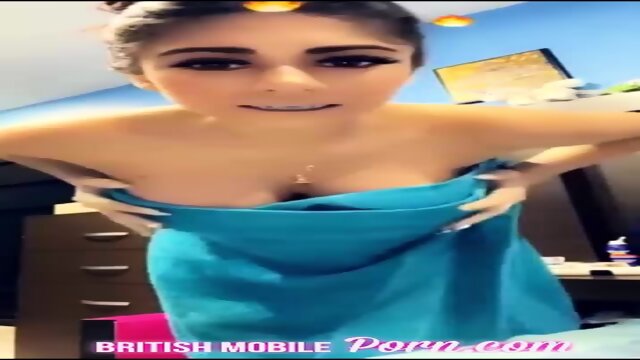 Snapchat teen boltons and ass twerk - are they real or fake