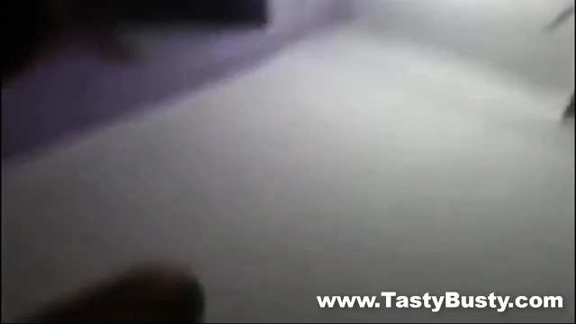 [  ] - punjabi girl komal giving hot blowjob in toilet and making her boyfriend cum