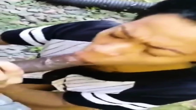 Nasty Ebony Hood Thot    Fuck Me On Outside On The Porch