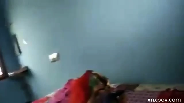 Bhabhi Kiss with boy