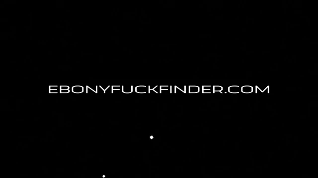 New York & Co manager fucked in the stockroom on her lunch break