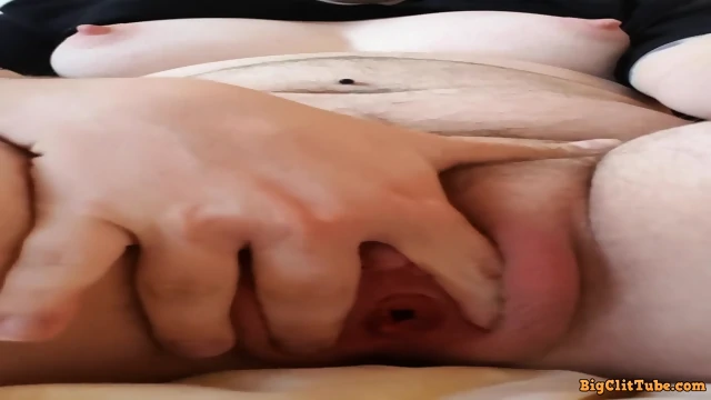 Hairy pussy giant clit masturbation