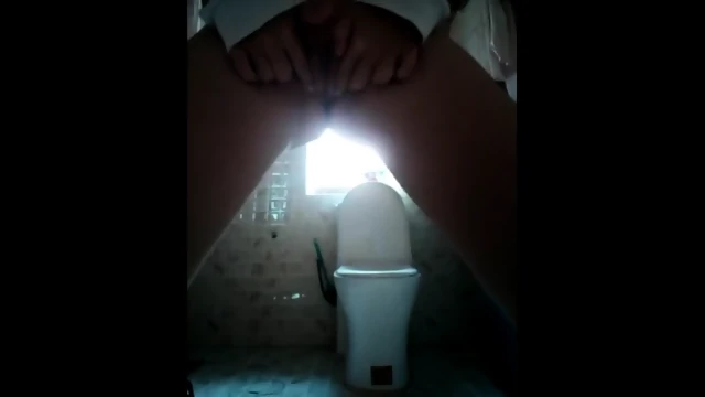 korean in the washroom