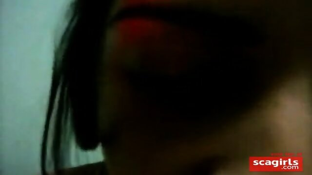 Horny Desi reveals her gorgeous body and fkd