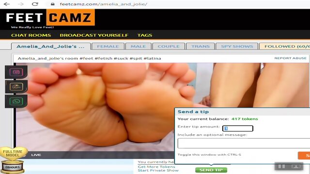 two foot goddesses spread toes and scrunch soles for you