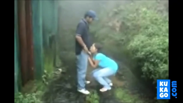 Indian Couple Fuck In The Rain