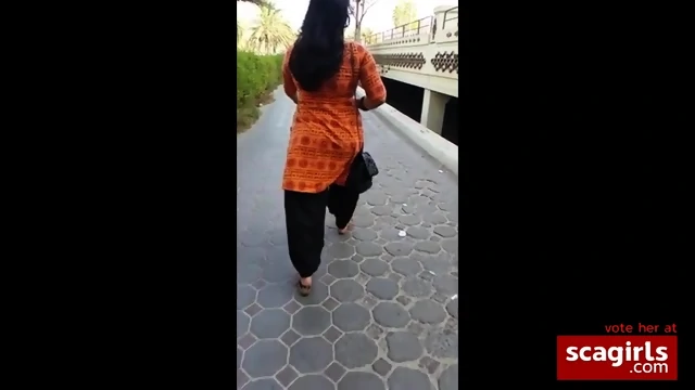 Hot pakistani ass