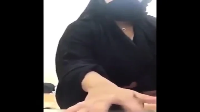 VIP CALL GIRLS BUR DUBAI O55786I567 INDIAN CALL GIRLS BUR DUBAI