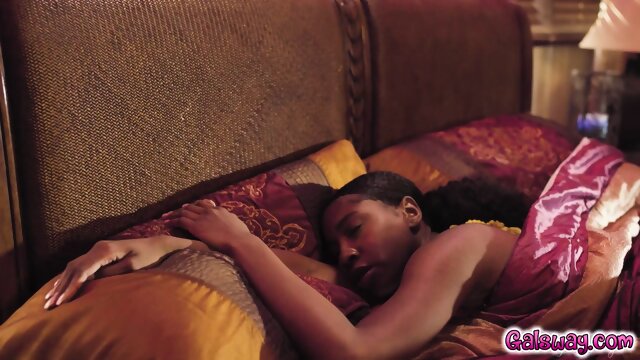 Robber Avery Black wanted to FUCK the owners wet PUSSY