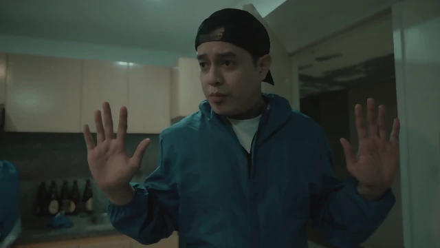 Unfaithful Pinay Wife Busted