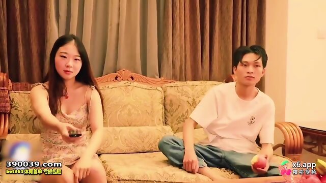 Domestic AV_ Brother forcibly inserts sister who is taking a bath