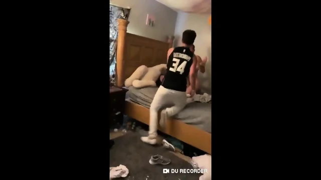 [CHEATED]  HE CATCH HIS BESTFRIEND FUCKING HIS GIRLFRIEND !