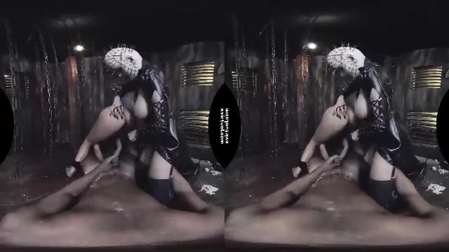 VR  -Pinhead & her slave