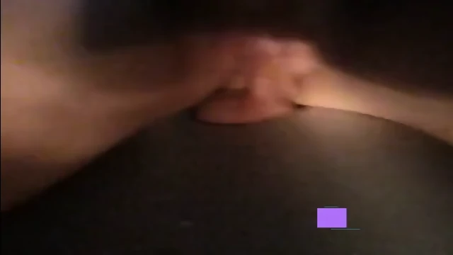 Esposa glory hole levando gozada sem camisinha na Inner Club