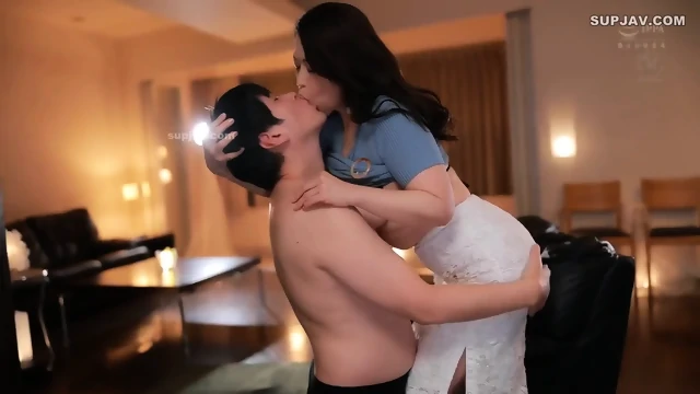 JP  MONROE Electric shock exclusive beauty mature woman glamorous Kayama Natsuko serious juice Dada excretion real sex 3rd SPECIAL  R-071 ç¿å±±ãªã¤ã