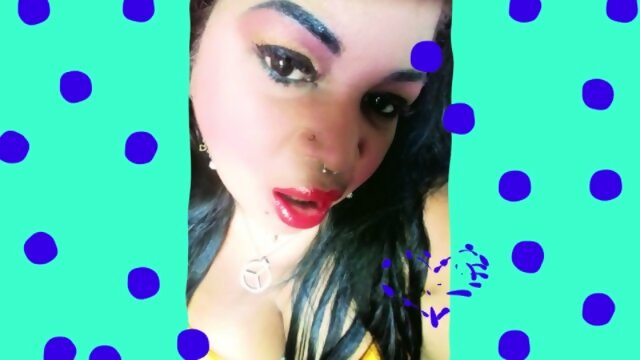 i do show in cam i am latina hot 290722