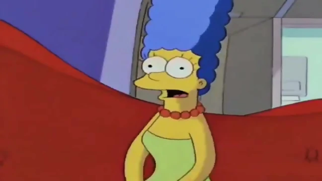 Marge Simpson Alien Breeding