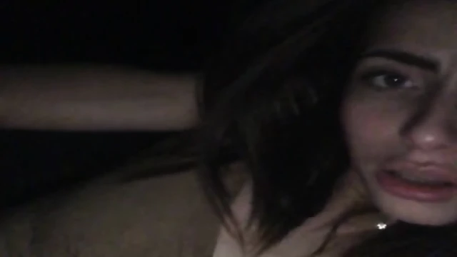 Slut Little_Lilu loves to masturbate in the car