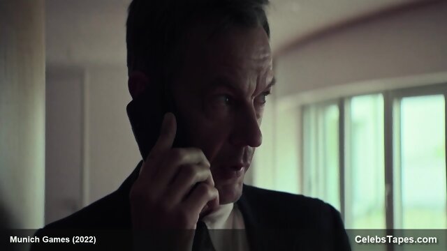 Seyneb Saleh making love