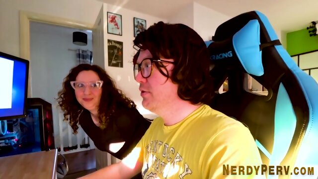 Real british ho sucking nerds dick