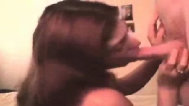 Hot chick sucks him good