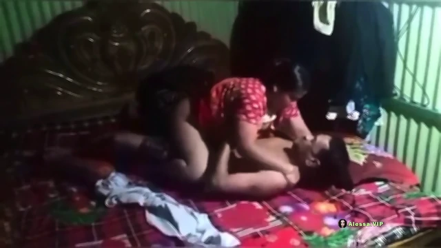 Bangladeshi Crazy Husband Canât Wait For Fuck - Ahmo Hight HD