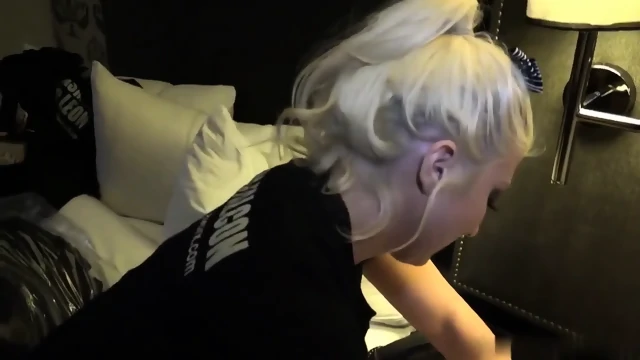 and sucks BBC behind the scenes of GILF's IR gangbang