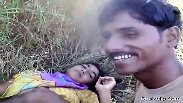 Indian village woman cheating husband and man fucking in outdoor at field