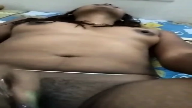 Hot kamavery thevidiya Swetha akka black pussy dildo