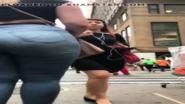 phat ass candid jeans_720p.mp4.