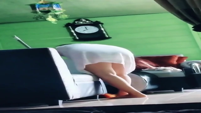 MARLBOROQUEENSEX - RANDA BOHAY