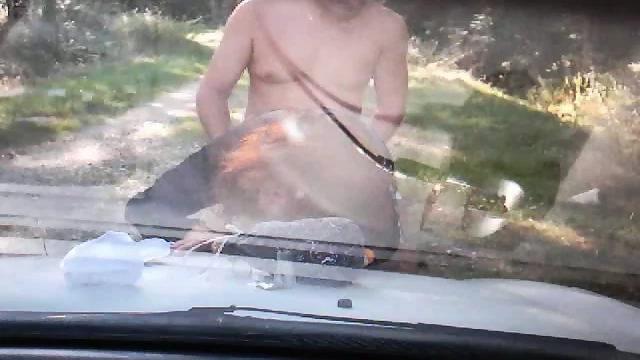 french fuck outside with prostitute