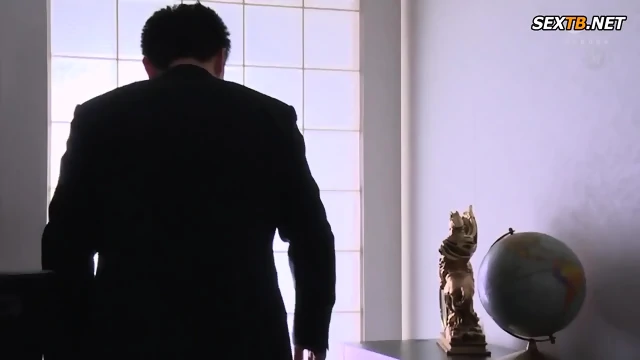 (English Subtitle)A Married Woman Secretary Is Having Sweaty - Nao Jinguji