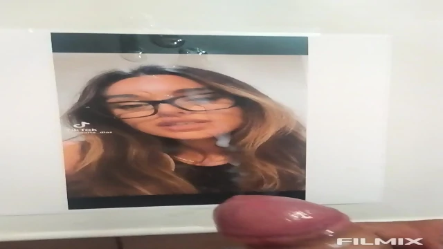 Tribute Cum Marta DÃ­az (facial drenched of Cum)