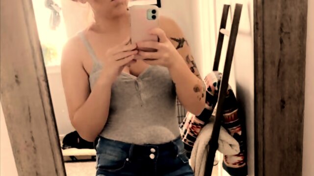 21 Year old slut Johnna from Salt Lake (pics and video mixed)