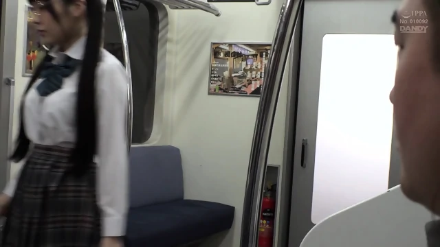 DANDY-853 A slut and just the two of us on the last train! A Little Devil Girl Who Panchira In The Seat Opposite J ○ Ver ○ When I Was Erect By Raw Temptation, I Got Fucked VOL.5