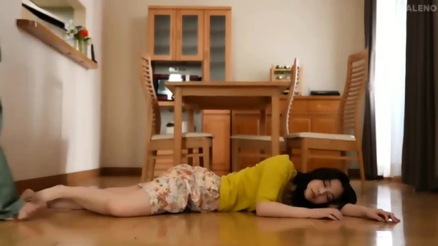 While my husband was on a business trip, my father-in-law licked me Full https://tii.la/dPlJ