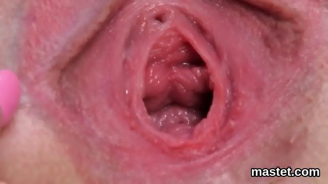 Kinky czech nymph opens up her narrow slit to the limit