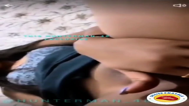 Cutie Ruhi showing Pussy And Fingering in Tango Live Video