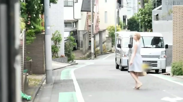 A Convenient Sex Friend Is So Cocky That She Has A FiancÃ©e Full Https://tii.la/WY0Dm Enp0Zq