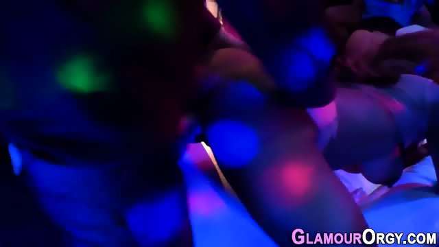 Shower party ho facial